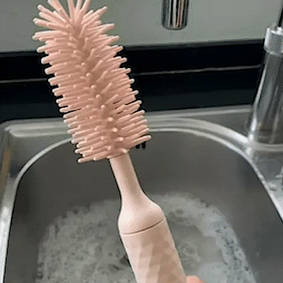Zuki's Brush