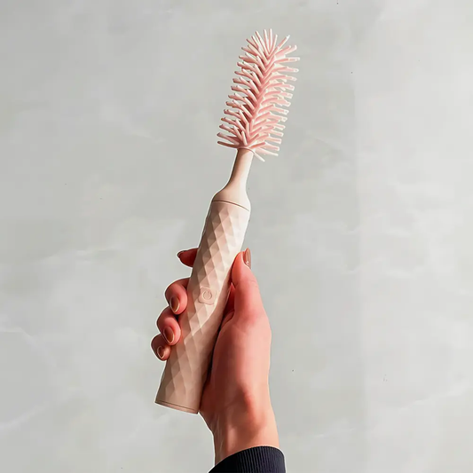 Zuki's Brush